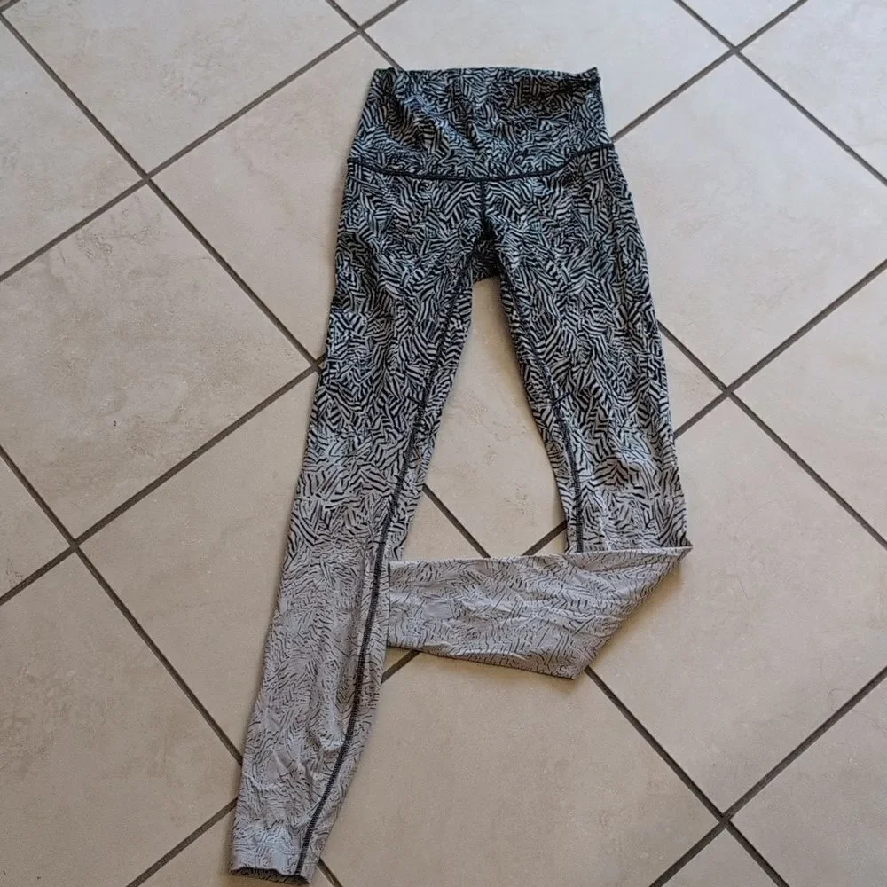 Lululemon Wunder Under Pant Hi-Rise Dazzle Nulux Alpine Black White Size 4